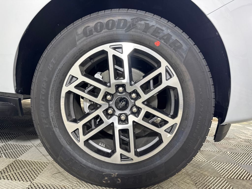 New 2026 Silver Ford Active image 18
