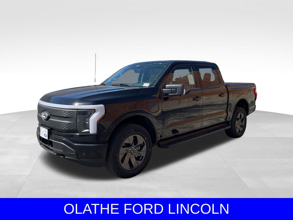 Black Metallic 2025 Ford F-150 Lightning Flash SuperCrew AWD Pickup Truck All-Wheel Drive Automatic