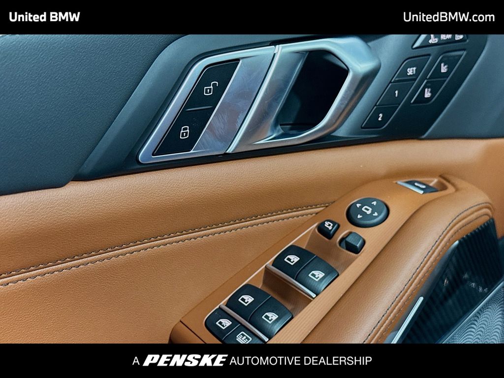 Thumbnail: 2026 BMW X7 - 3