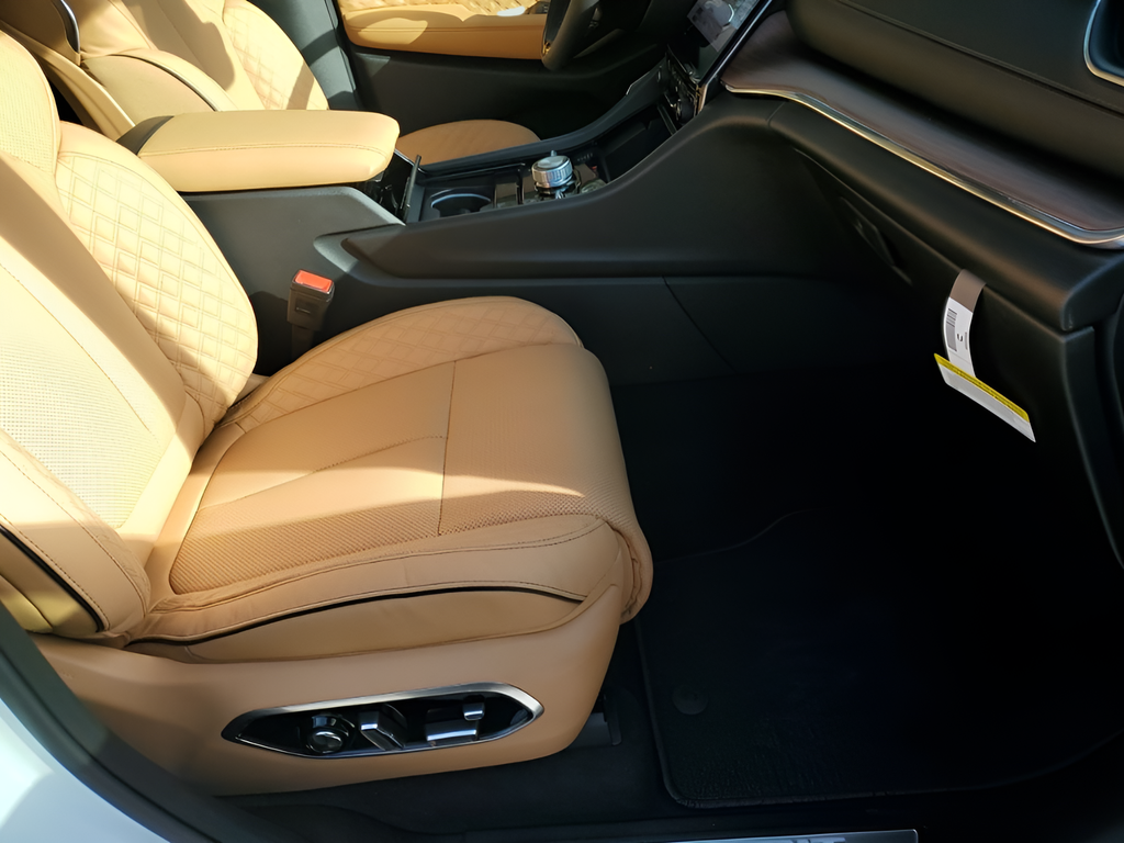 New Car 2025 Jeep Grand Cherokee  Summit For Sale Under $60,000 In Austin, Texas