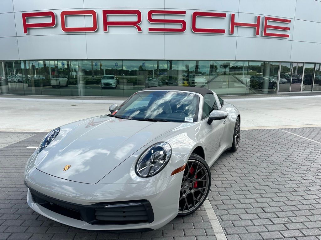 2022 Porsche 911 Targa 4S -
                Davie, FL