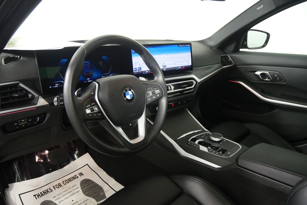 Thumbnail: 2024 BMW 3 Series - 12