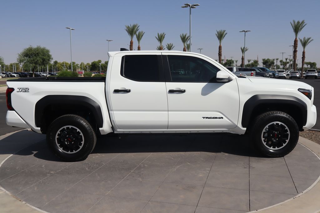 Thumbnail: 2025 Toyota Tacoma - 4