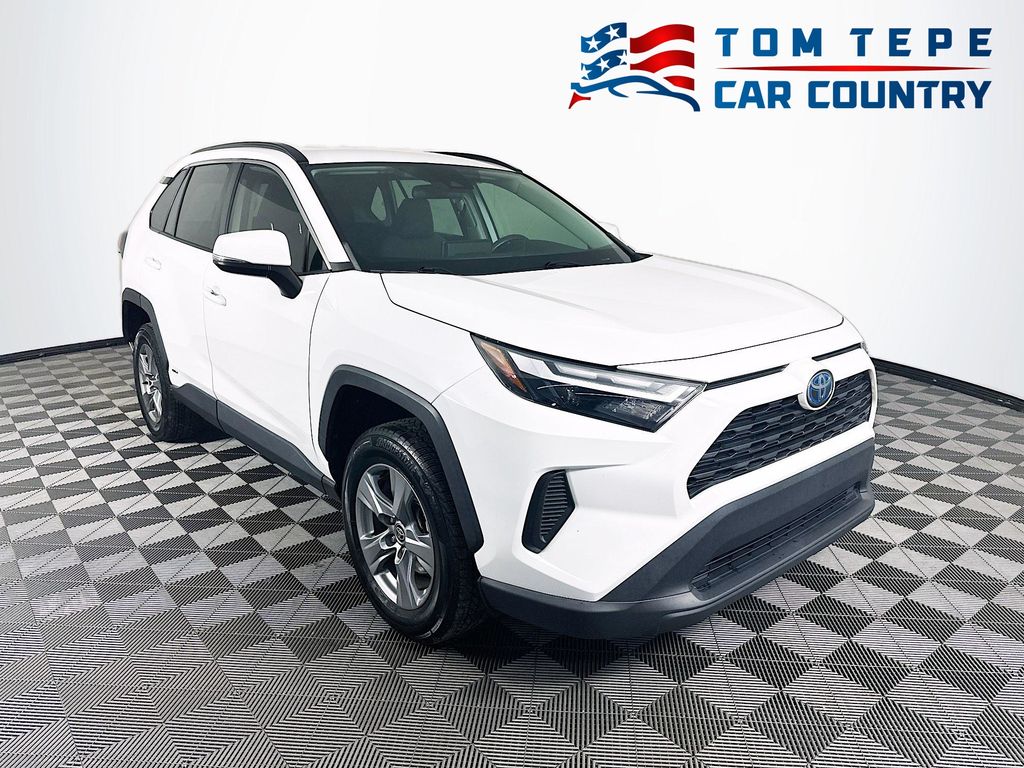 2022 Toyota RAV4 Hybrid XLE AWD