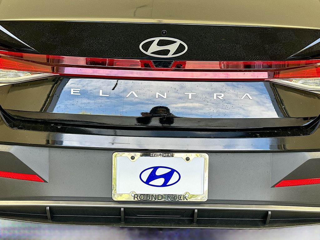 Thumbnail: 2026 Hyundai Elantra - 20