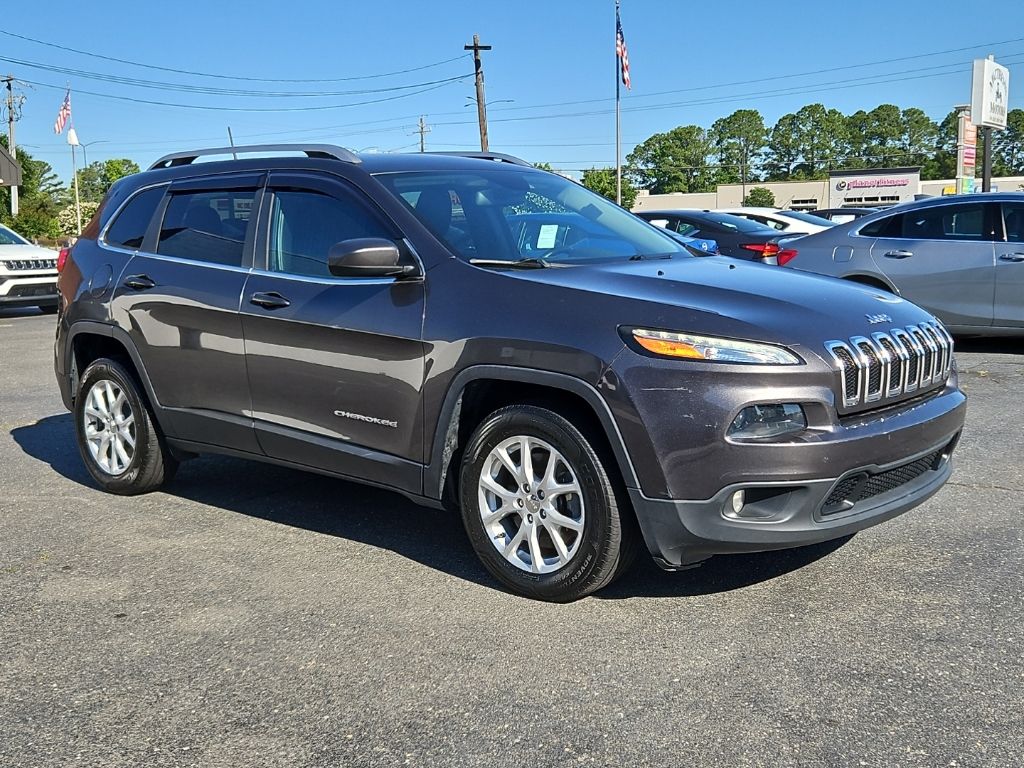 2016 Jeep Cherokee Latitude's photo