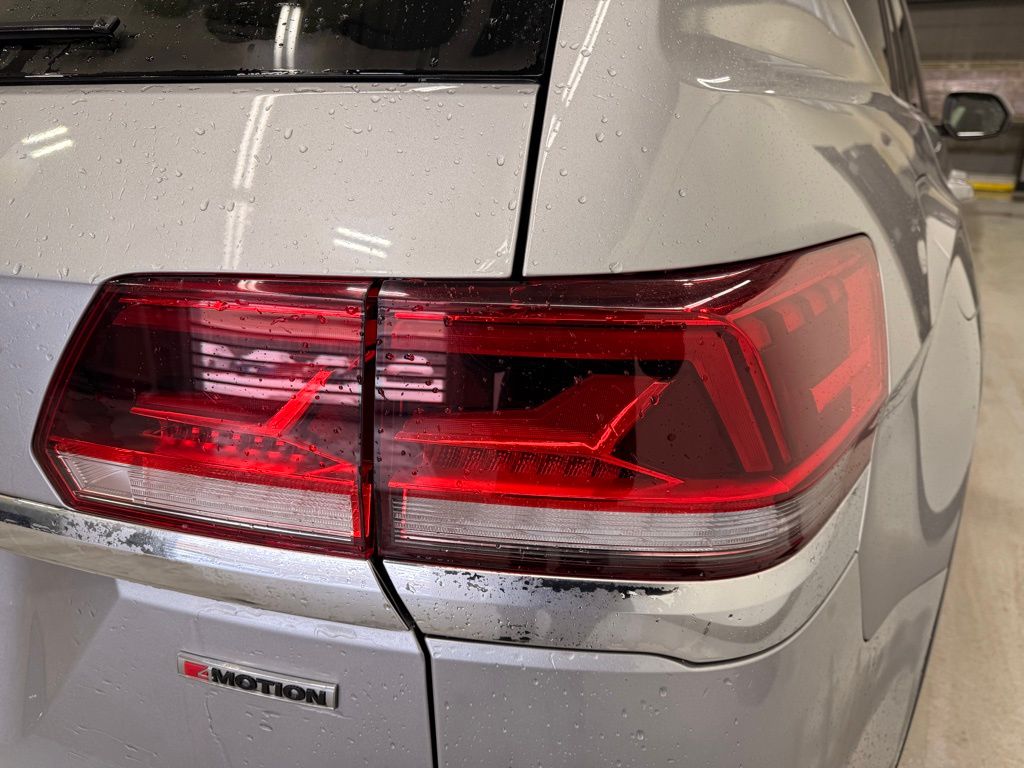 Thumbnail: 2021 Volkswagen Atlas - 5