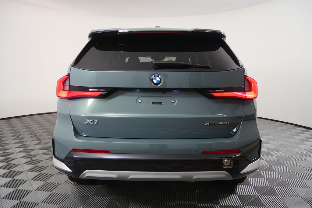 Thumbnail: 2025 BMW X1 - 4