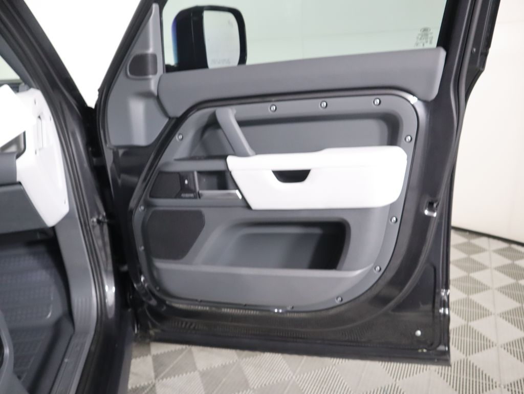 Thumbnail: 2026 Land Rover Defender - 27