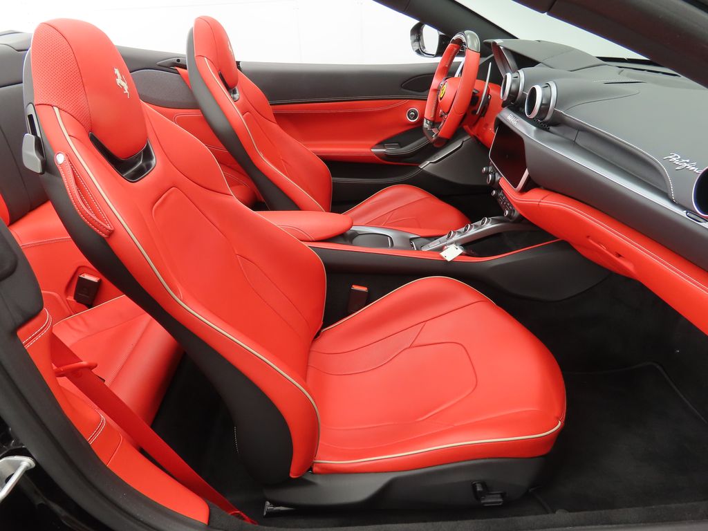 2019 Ferrari Portofino  27
