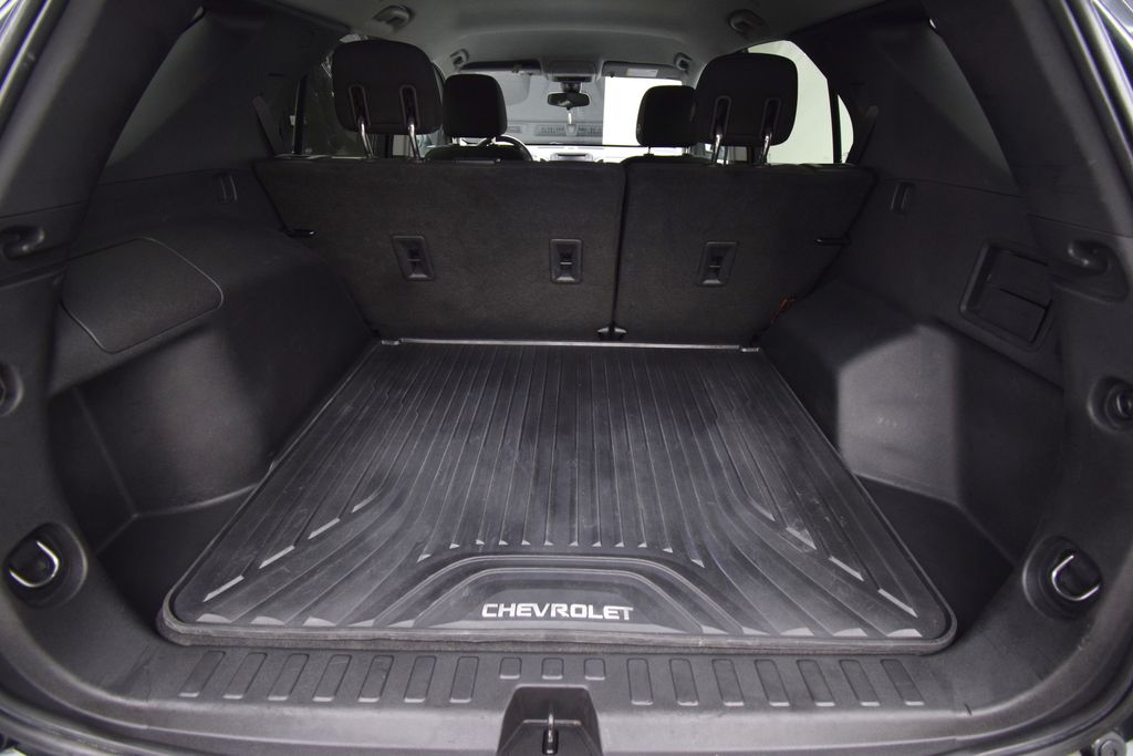 used 2020 Chevrolet Equinox car, priced at $16,200