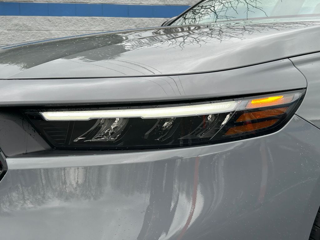 Thumbnail: 2025 Honda Accord - 9