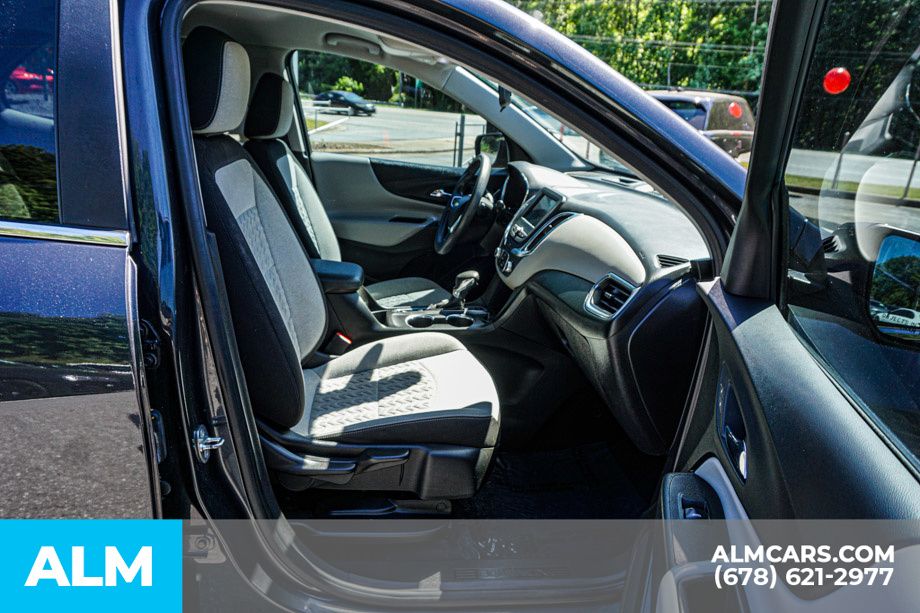 Used 2022 Gray Chevrolet LT image 23