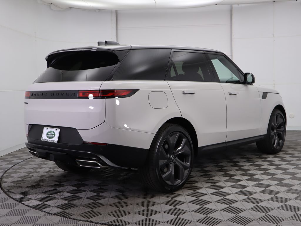 2025 Land Rover Range Rover Sport SE 5