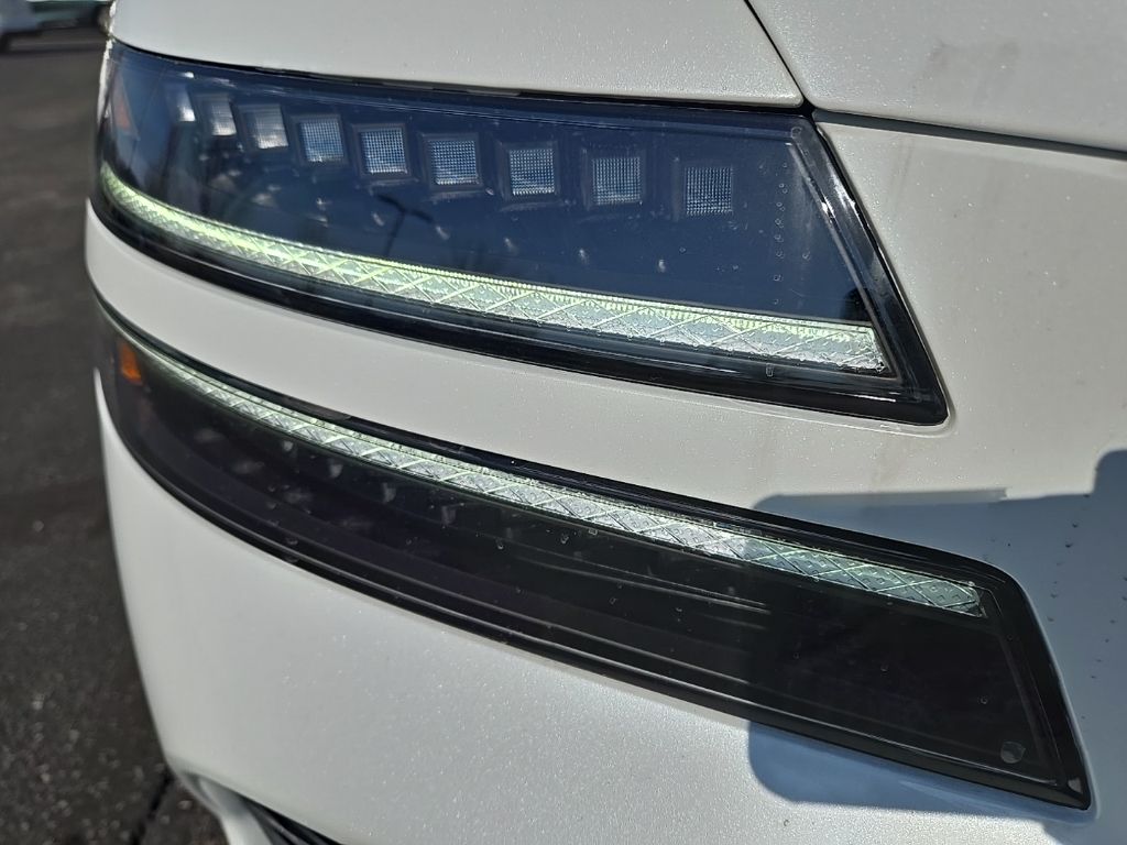 2025 Genesis G80 3.5T 13