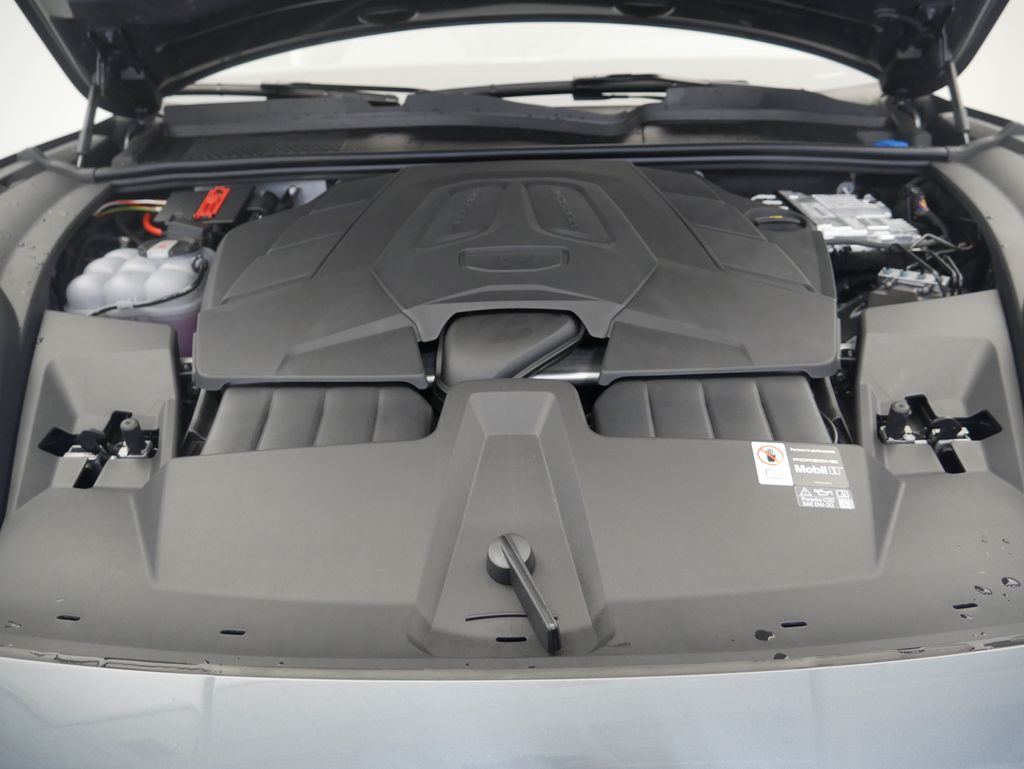 Thumbnail: 2026 Porsche Cayenne - 12