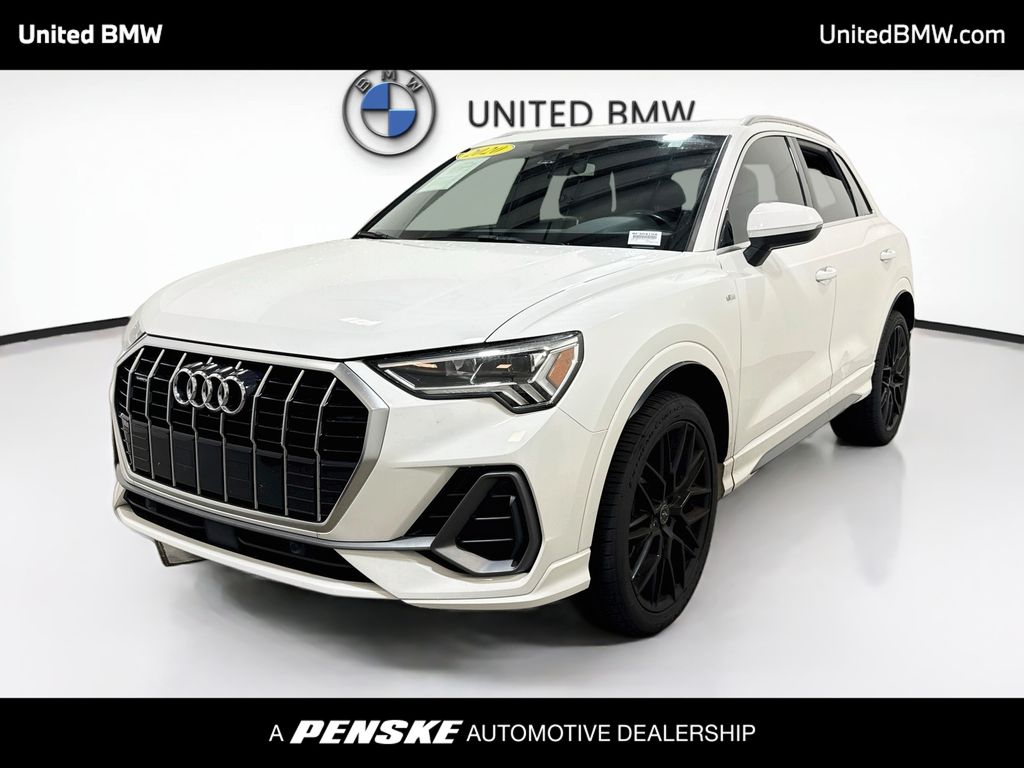 Thumbnail: 2020 Audi Q3 - 1
