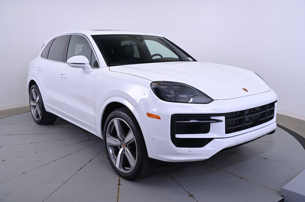 Thumbnail: 2025 Porsche Cayenne - 9