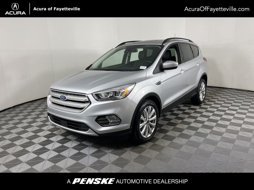 Thumbnail: 2019 Ford Escape - 1