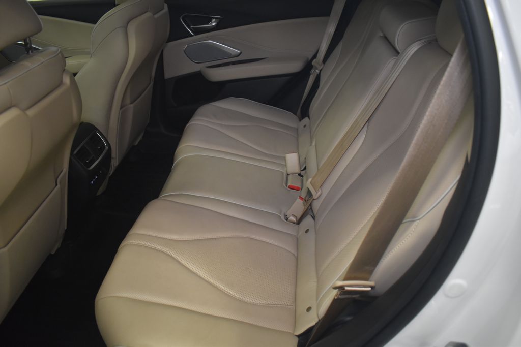 2023 Acura RDX Advance 30