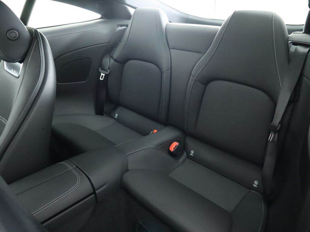 Thumbnail: 2025 Mercedes-Benz AMG GT - 23