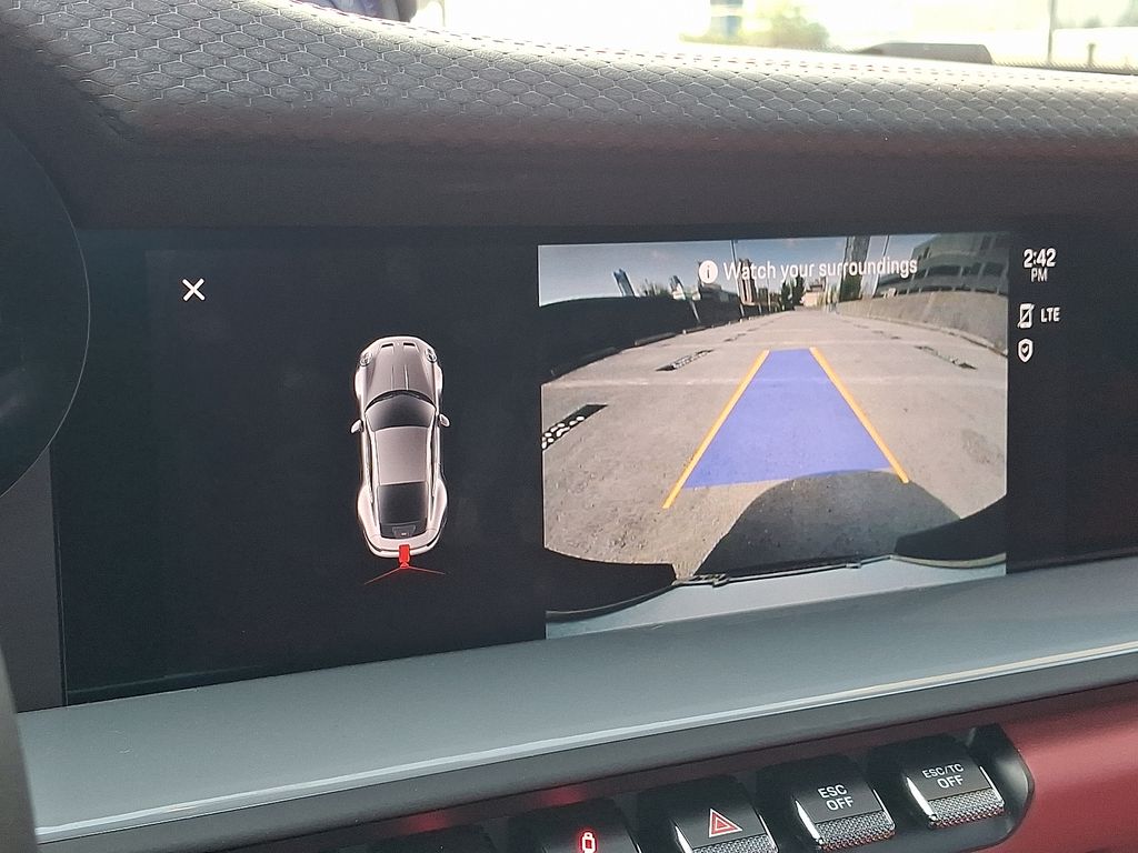 Thumbnail: 2023 Porsche 911 - 16