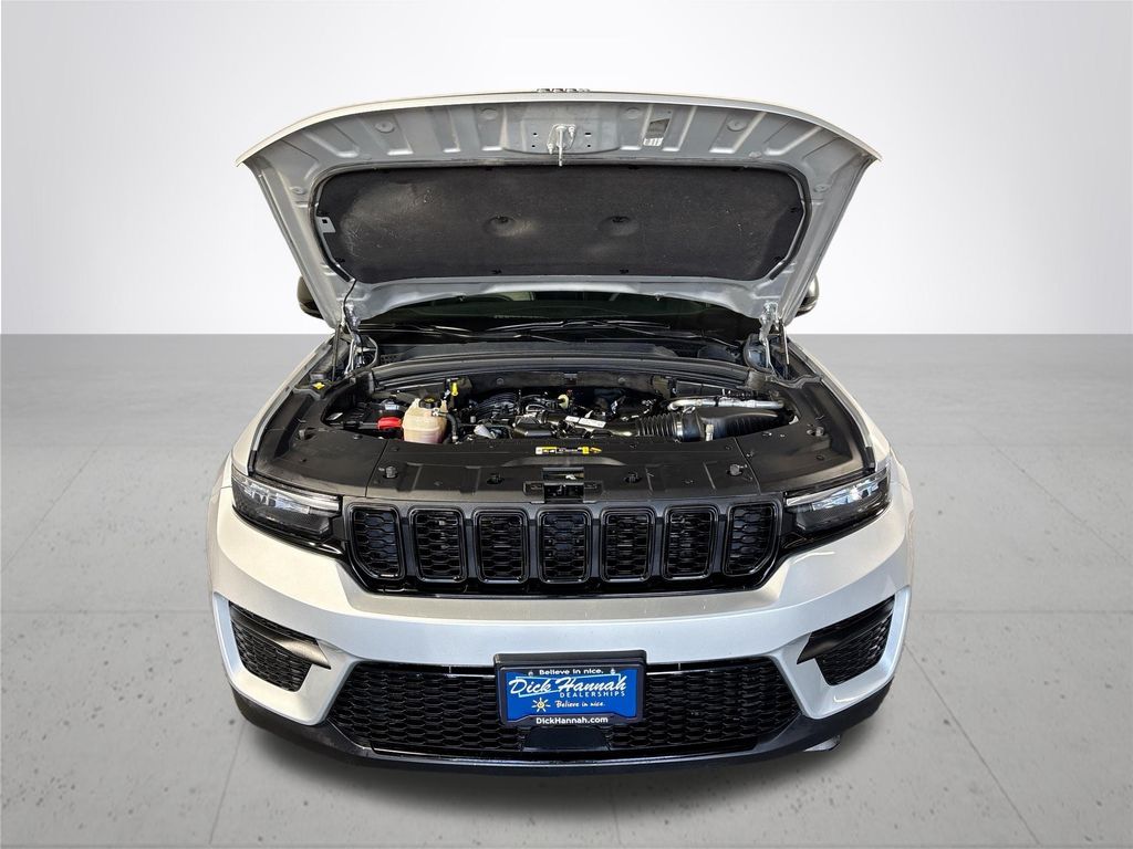 2023 Jeep Grand Cherokee Altitude X