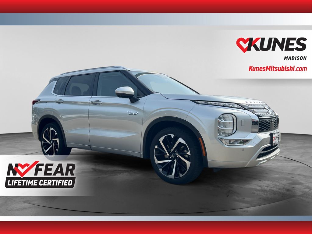 Silver 2023 Mitsubishi Outlander Hybrid Plug-in SUV / Crossover All-Wheel Drive 1-Speed Automatic