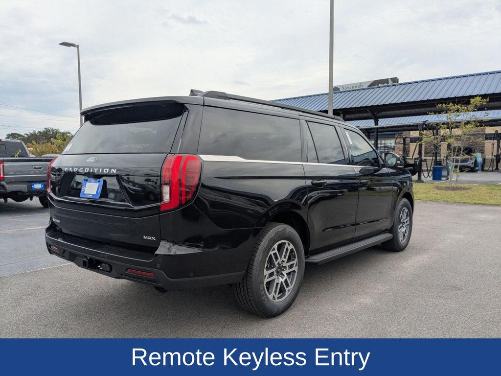 2025 Ford Expedition Active MAX