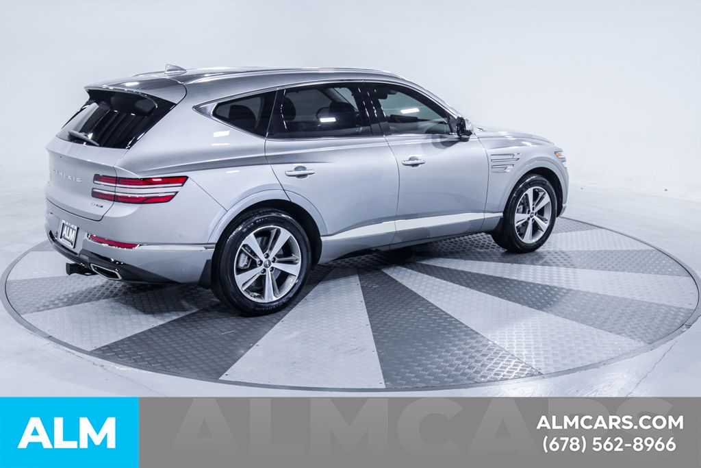 Used 2023 Silver Genesis 3.5T image 10