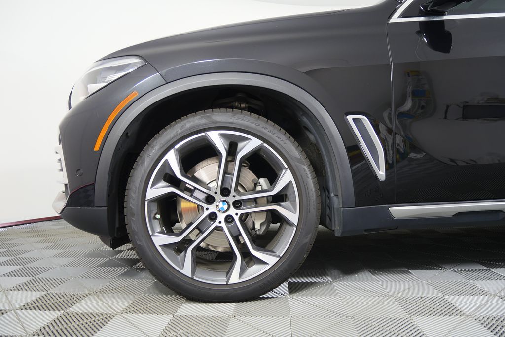 Thumbnail: 2020 BMW X5 - 7