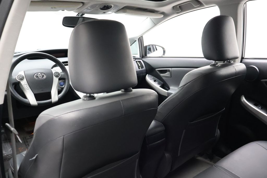 Thumbnail: 2013 Toyota Prius - 20