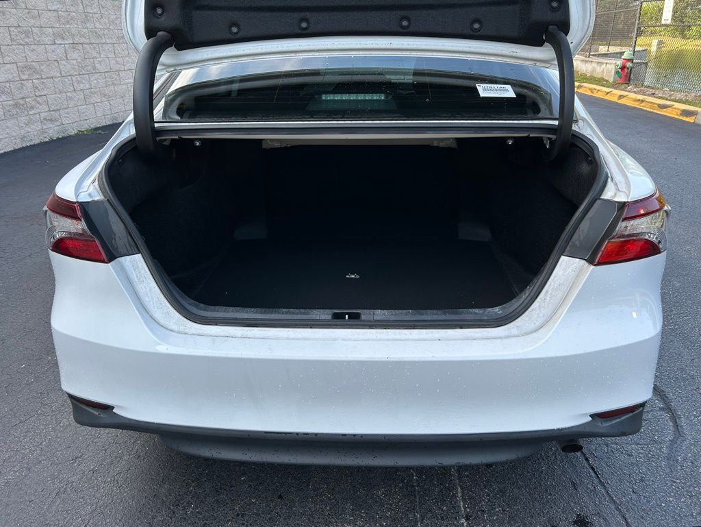 2023 Toyota Camry LE 10