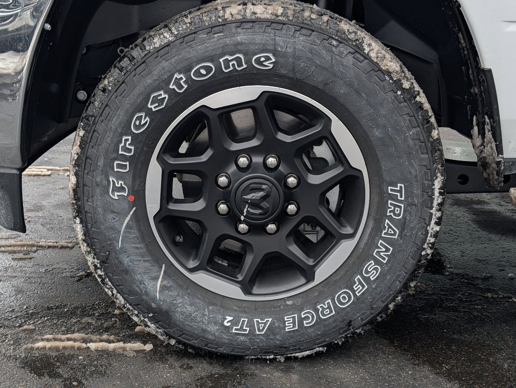 View vehicle photo 4