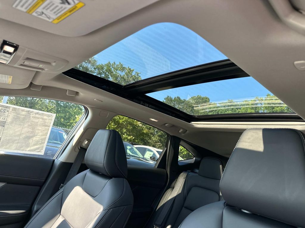 2025 Nissan Murano SL - Photo 12