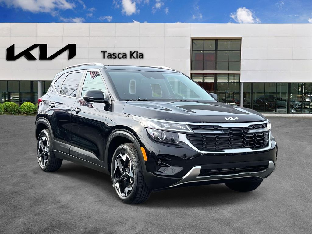 2025 Kia Seltos EX AWD