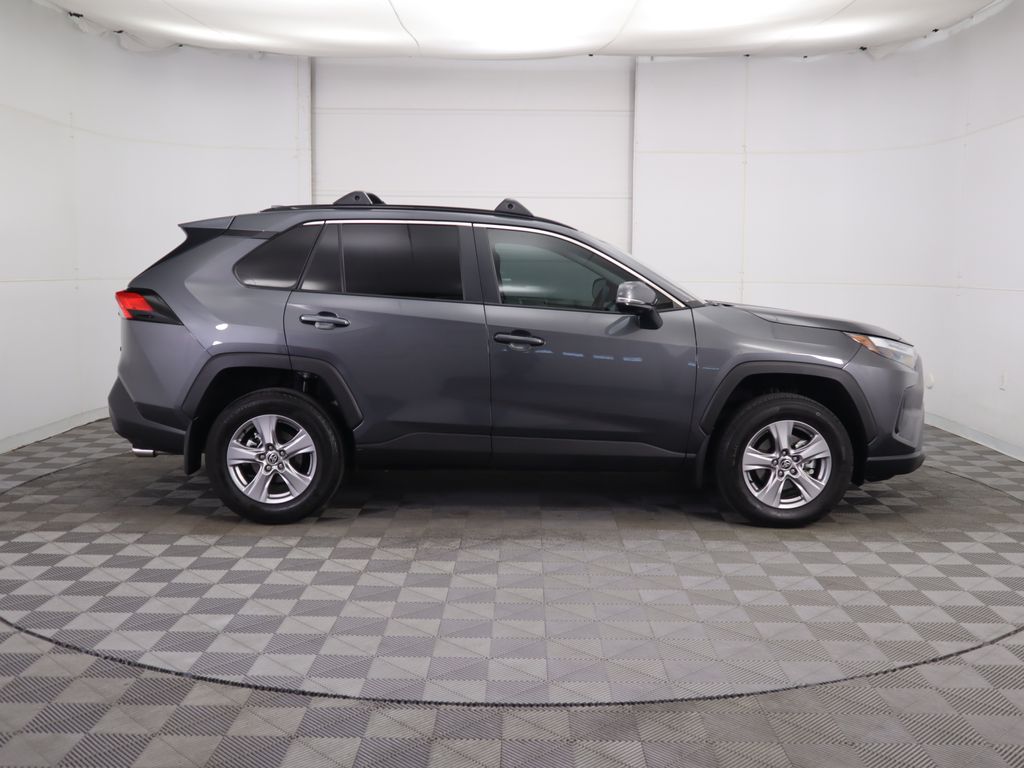 Thumbnail: 2025 Toyota RAV4 - 4