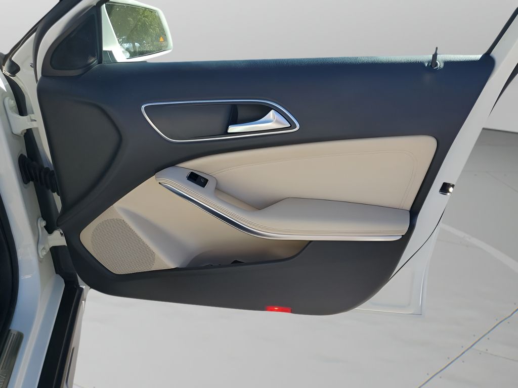 Used Car 2016 Mercedes-benz Gla  Gla 250 For Sale Under $20,000 In Austin, Texas