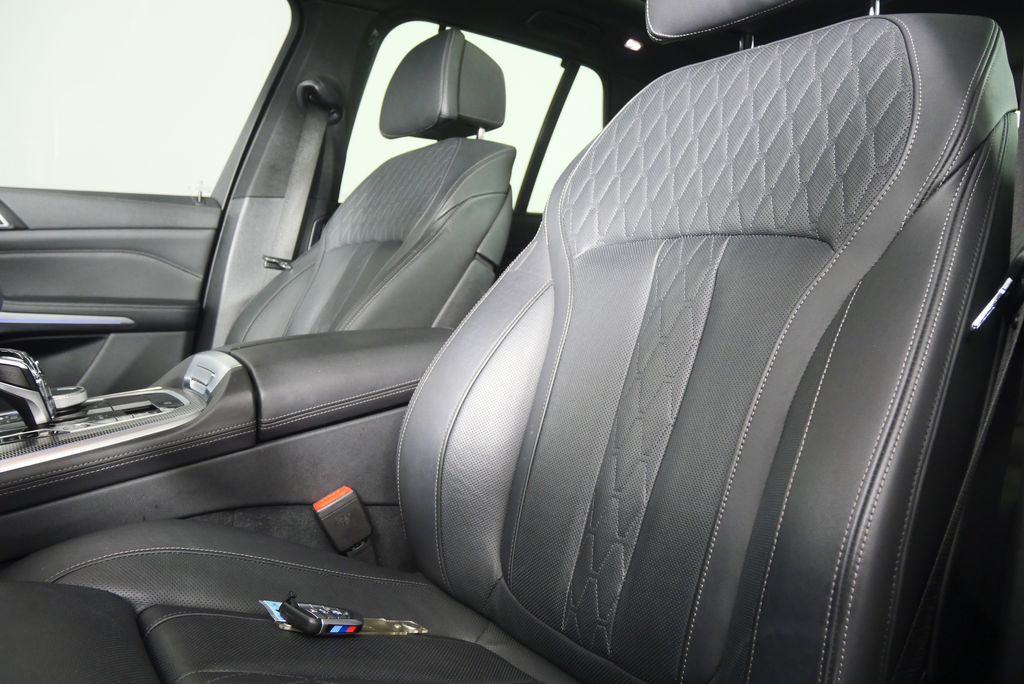 Thumbnail: 2023 BMW X5 - 10