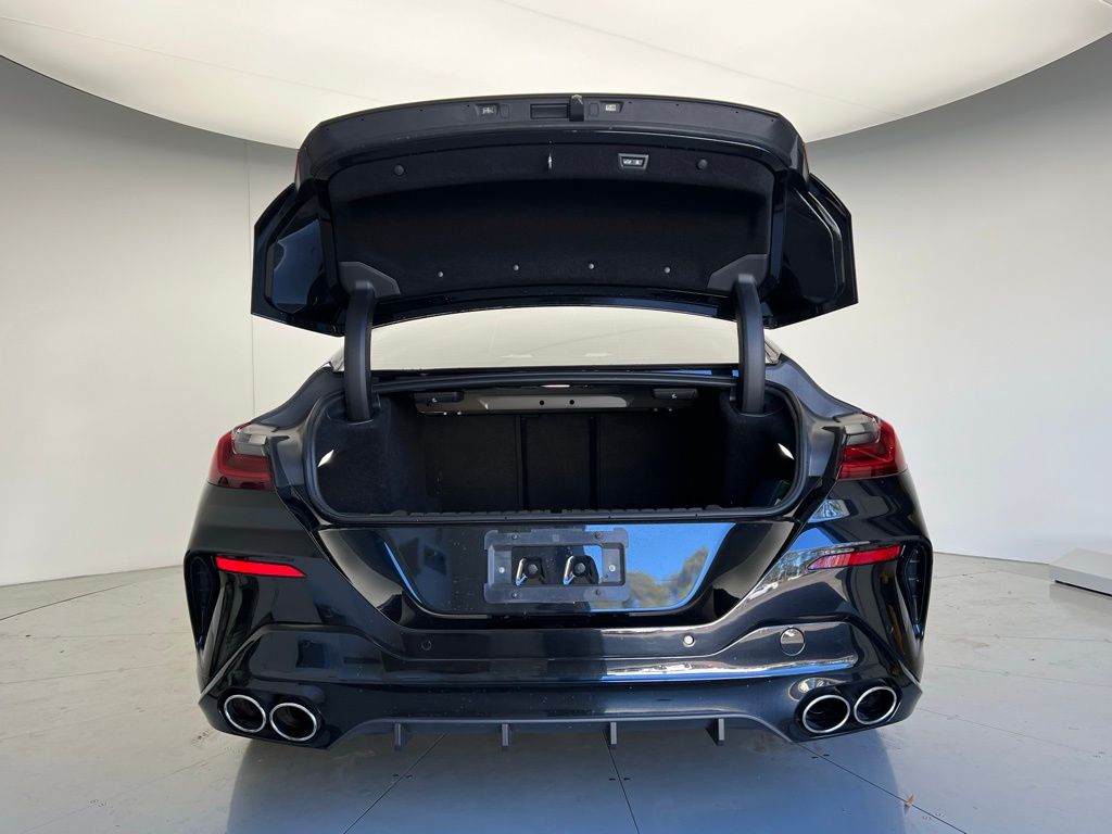Thumbnail: 2022 BMW 8 Series - 5