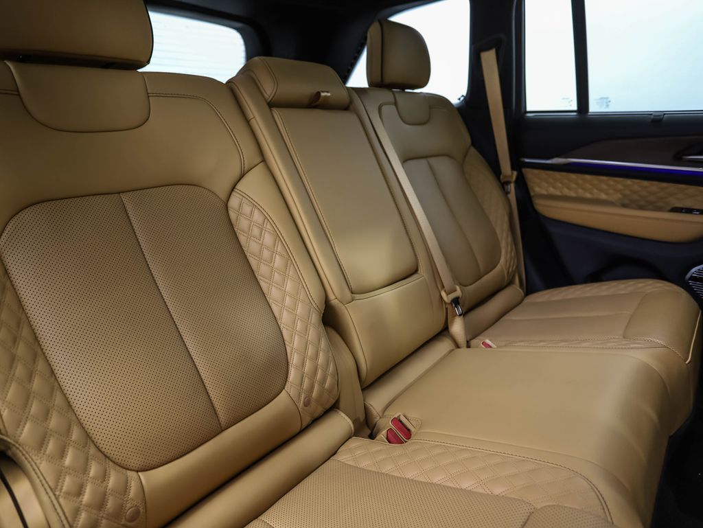 Thumbnail: 2022 Jeep Grand Cherokee - 27