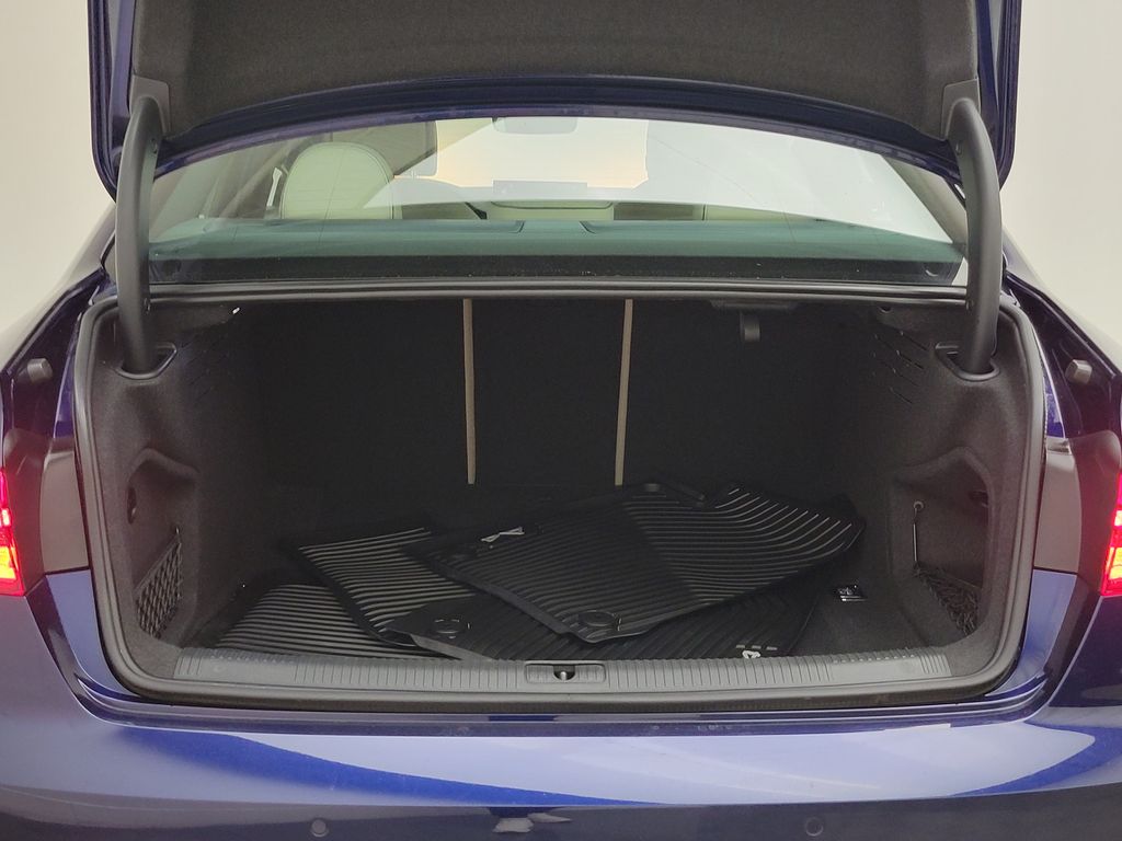 Thumbnail: 2023 Audi A4 - 9