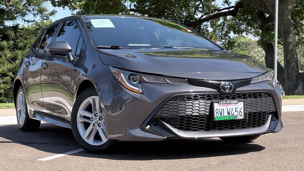 Used 2021 Toyota Corolla Hatchback SE 5D Hatchback
