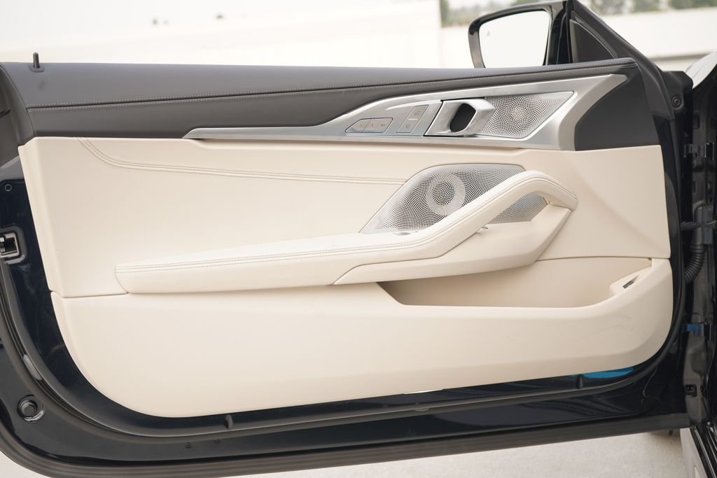 Thumbnail: 2026 BMW 8 Series - 12
