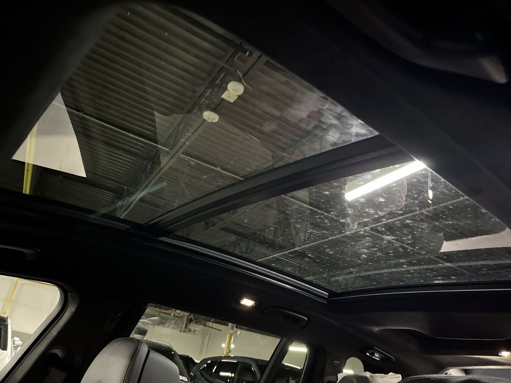 Thumbnail: 2026 BMW X7 - 22