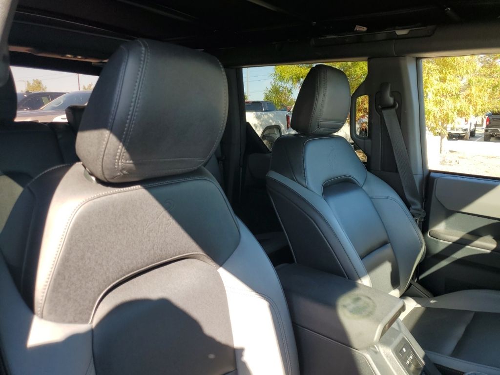 Used Car 2024 Ford Bronco  Black Diamond For Sale Under $50,000 In Austin, Texas