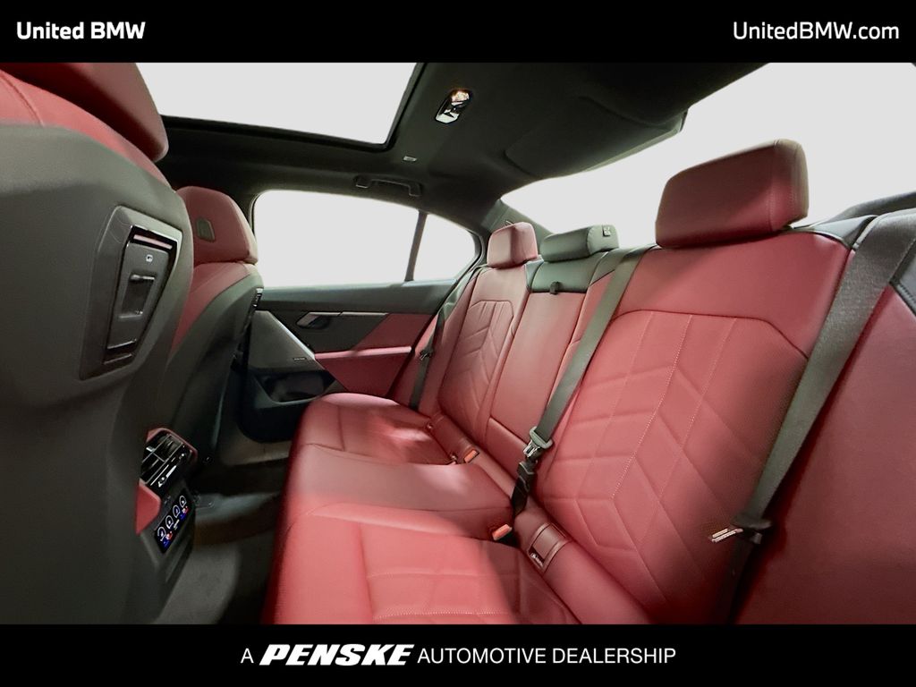 Thumbnail: 2026 BMW 5 Series - 13