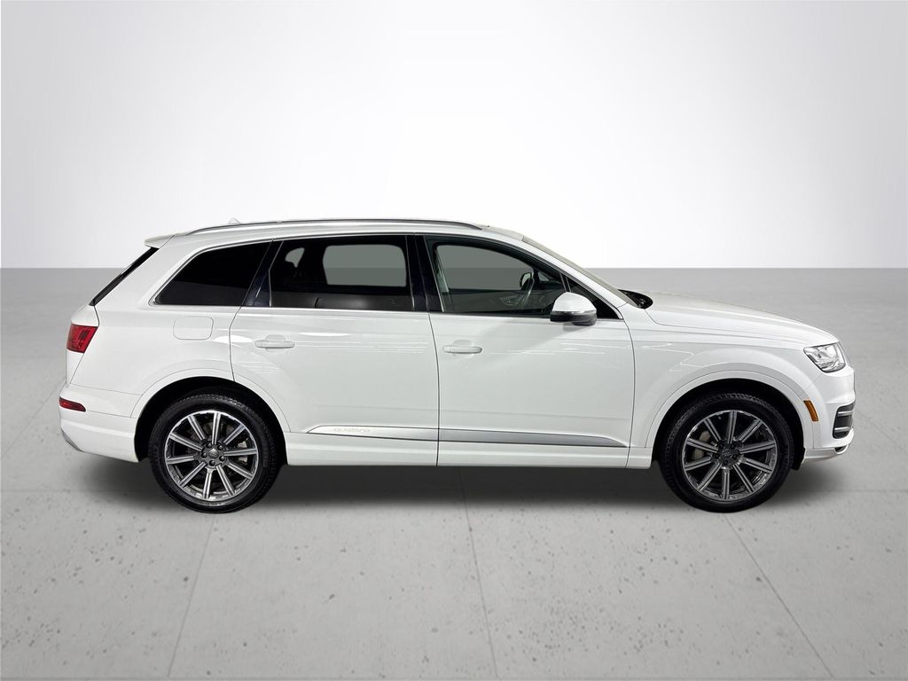 2019 Audi Q7 45 Premium Plus