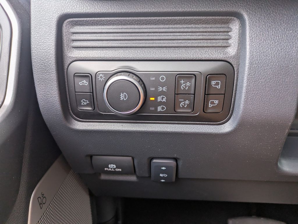 2026 Ford F-350 Super Duty LARIAT