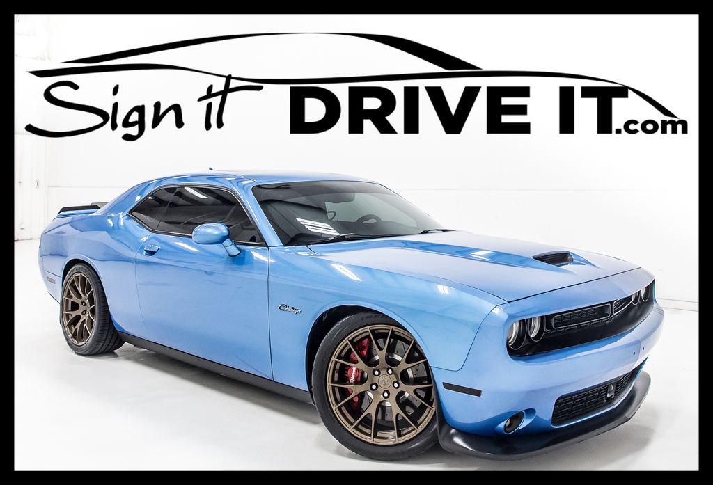 B5 Blue Pearlcoat 2015 Dodge Challenger SRT 392 RWD Coupe Rear-Wheel Drive 8-Speed Automatic